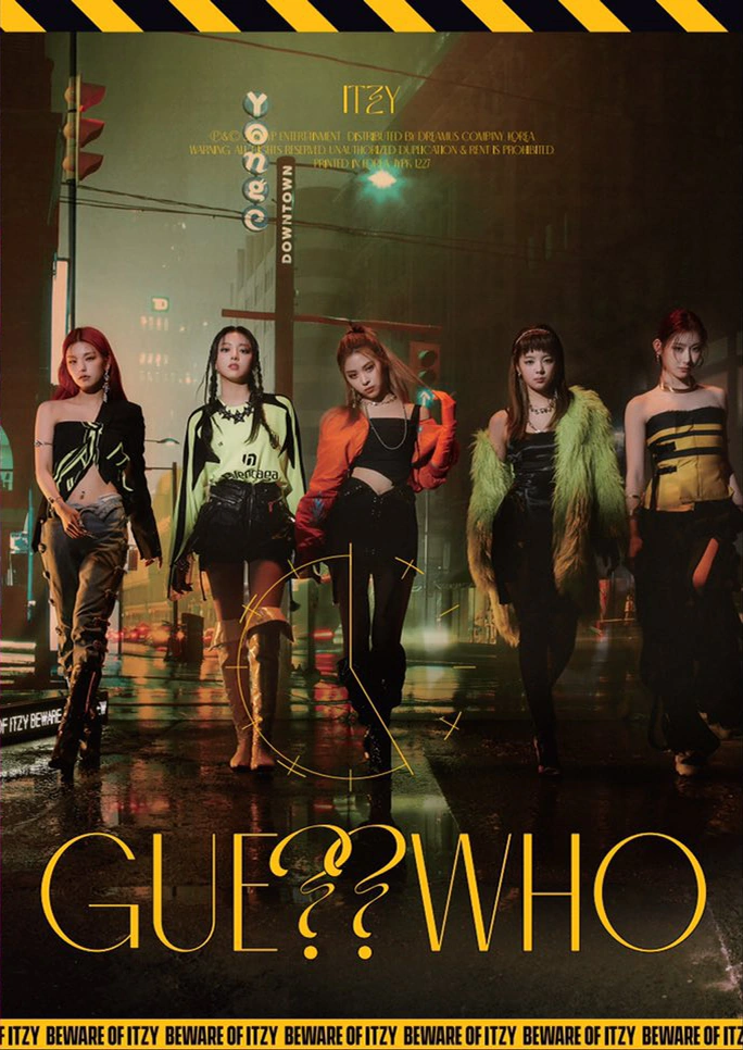 ITZY - GUESS WHO [4th Mini Album]